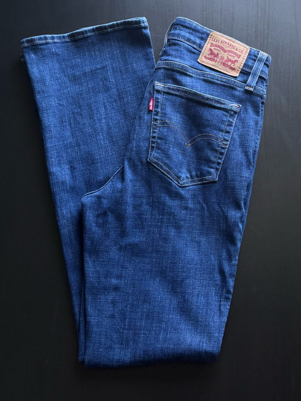 Levi’s 725 High Rise Boot Cut Jean - Picture 4 of 14